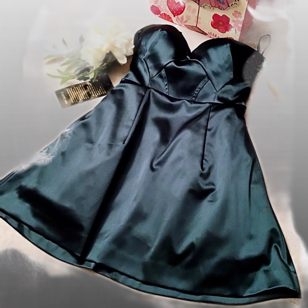 BeBe Strapless evening dress.Size 4  Women/Juniors